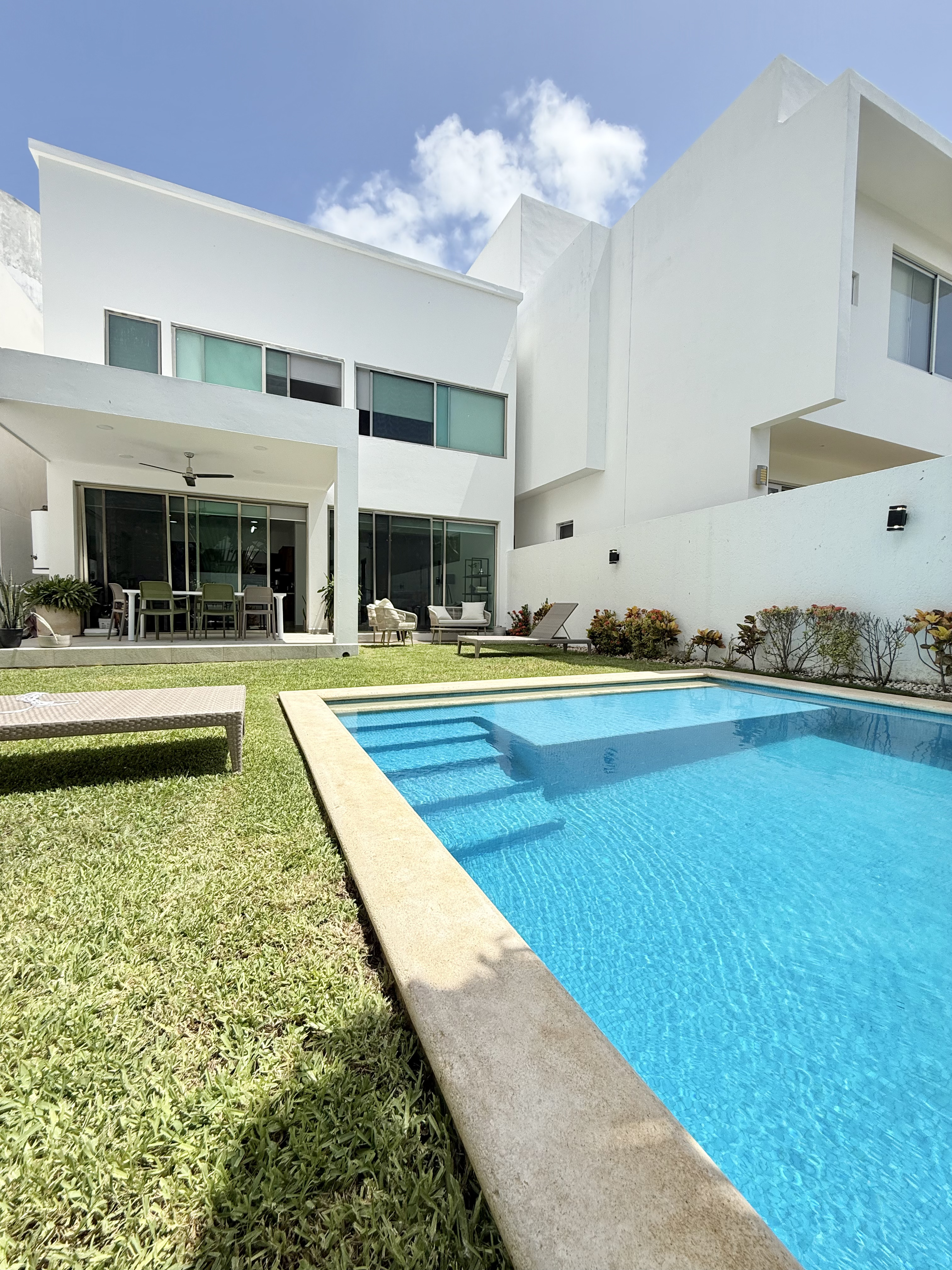 Luxury home in Cumbres Residential